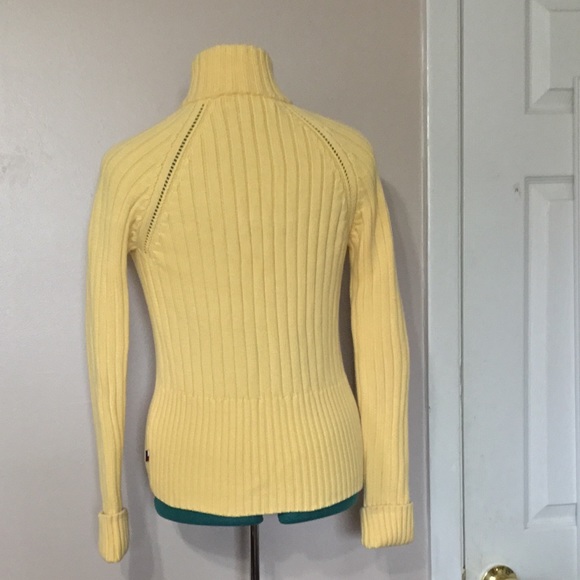 TOMMY HILFIGER.......100% cotton Sweater - Picture 2 of 4